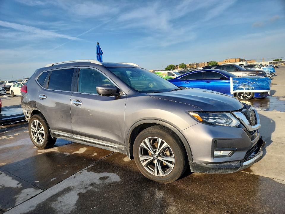 Продажа на аукционе авто 2017 Nissan Rogue, vin: 5N1AT2MT6HC869851, номер лота: 47721846