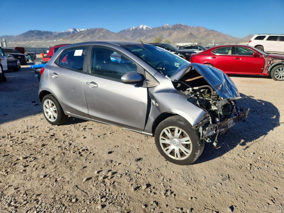 2014 Mazda Mazda2 მანქანა იყიდება აუქციონზე, vin: JM1DE1KZ0E0188191, აუქციონის ნომერი: 47396486