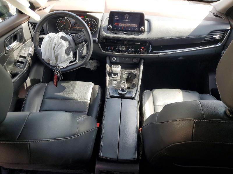 47162676 :رقم المزاد ، 5N1BT3CB1NC701887 vin ، 2022 Nissan Rogue مزاد بيع
