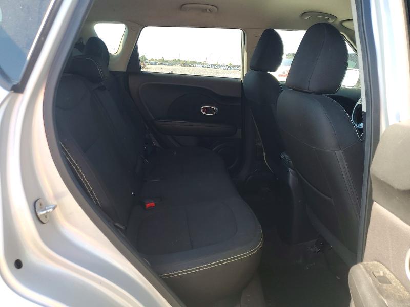 2015 Kia Soul მანქანა იყიდება აუქციონზე, vin: KNDJP3A55F7778211, აუქციონის ნომერი: 47903666