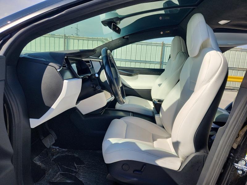 Продаж на аукціоні авто 2017 Tesla Model X, vin: 5YJXCBE2XHF055645, номер лоту: 41985536