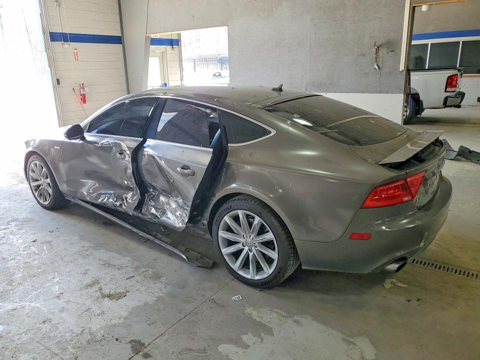 Продажа на аукционе авто 2012 Audi A7, vin: WAUYGAFC0CN106815, номер лота: 47621036