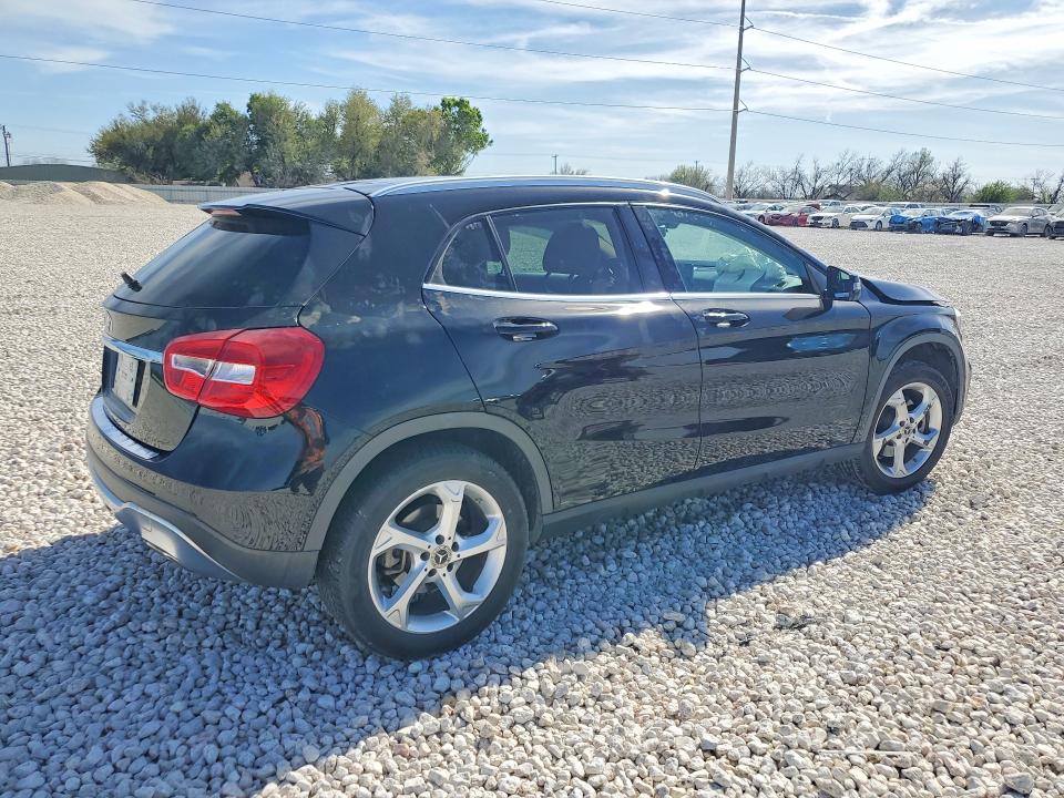 46713036 :رقم المزاد ، WDCTG4EB6JJ380249 vin ، 2018 Mercedes-benz Gla مزاد بيع