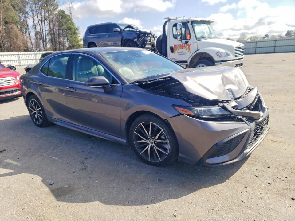 Продаж на аукціоні авто 2023 Toyota Camry, vin: 4T1G11AK4PU750002, номер лоту: 45491496