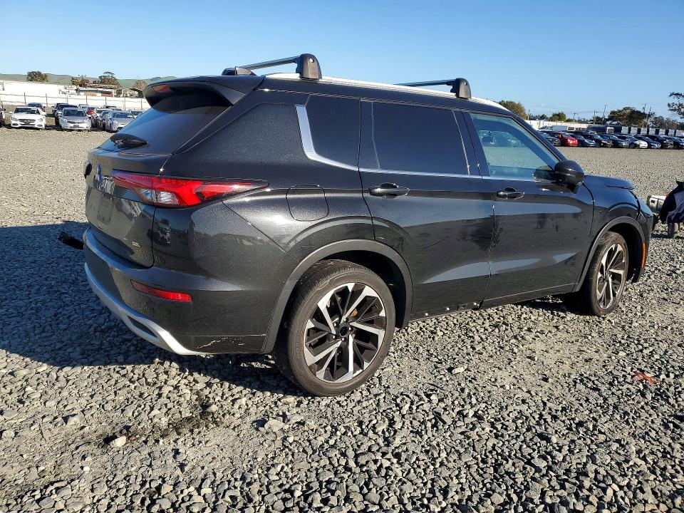 Продаж на аукціоні авто 2022 Mitsubishi Outlander, vin: JA4J3VA88NZ040014, номер лоту: 79069045