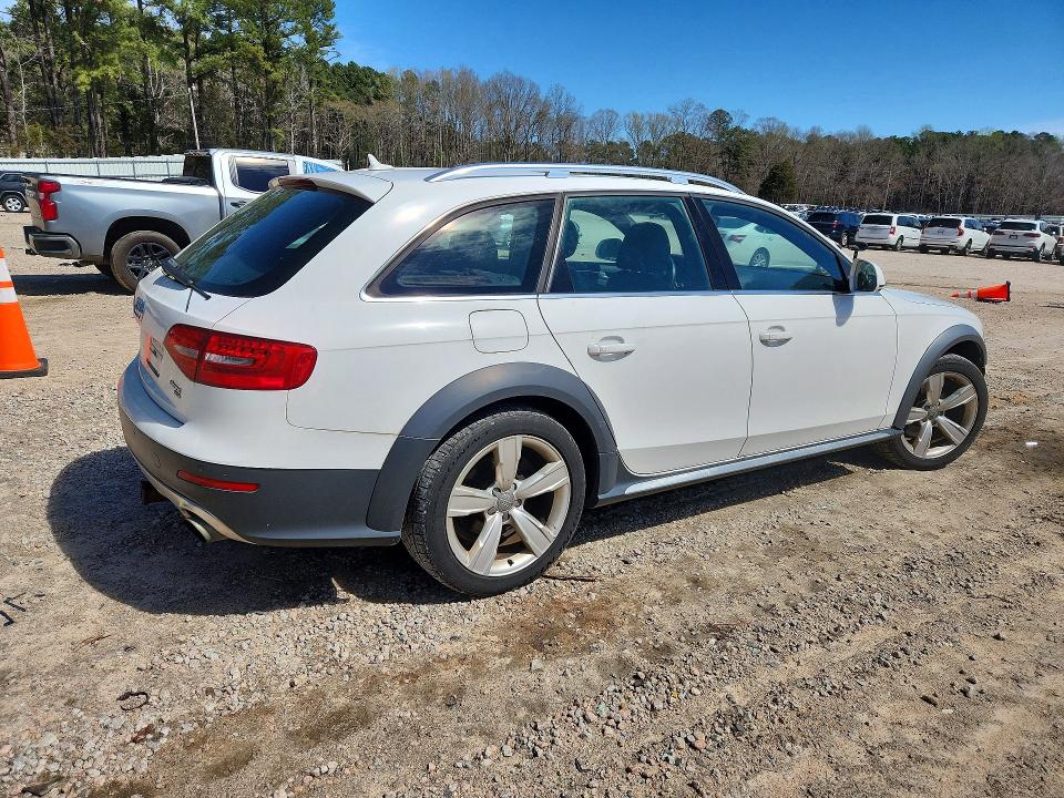 Продаж на аукціоні авто 2014 Audi A4 Allroad, vin: WA1UFAFL5EA048841, номер лоту: 46674656