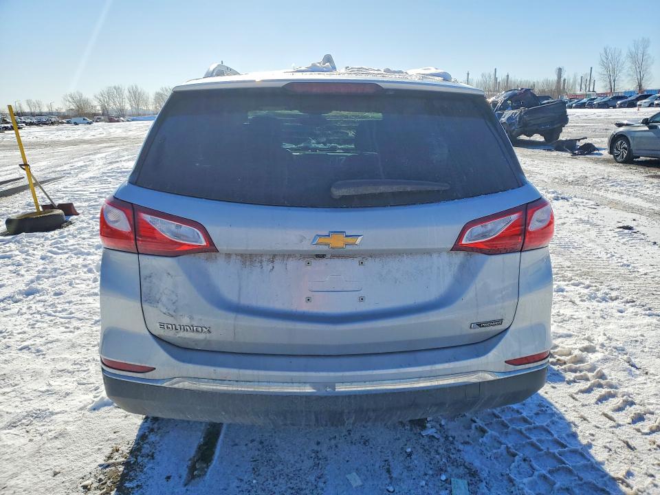 46334776 :رقم المزاد ، 2GNAXMEV4J6254791 vin ، 2018 Chevrolet Equinox Premier مزاد بيع