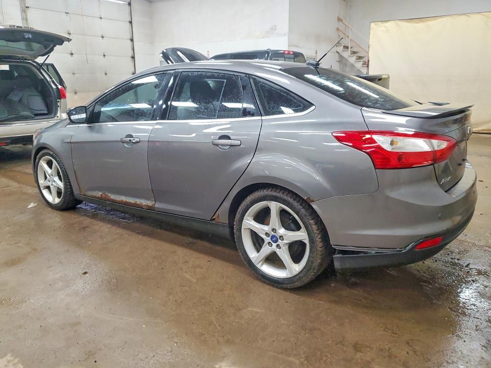 41805366 :رقم المزاد ، 1FAHP3J24CL194671 vin ، 2012 Ford Focus مزاد بيع