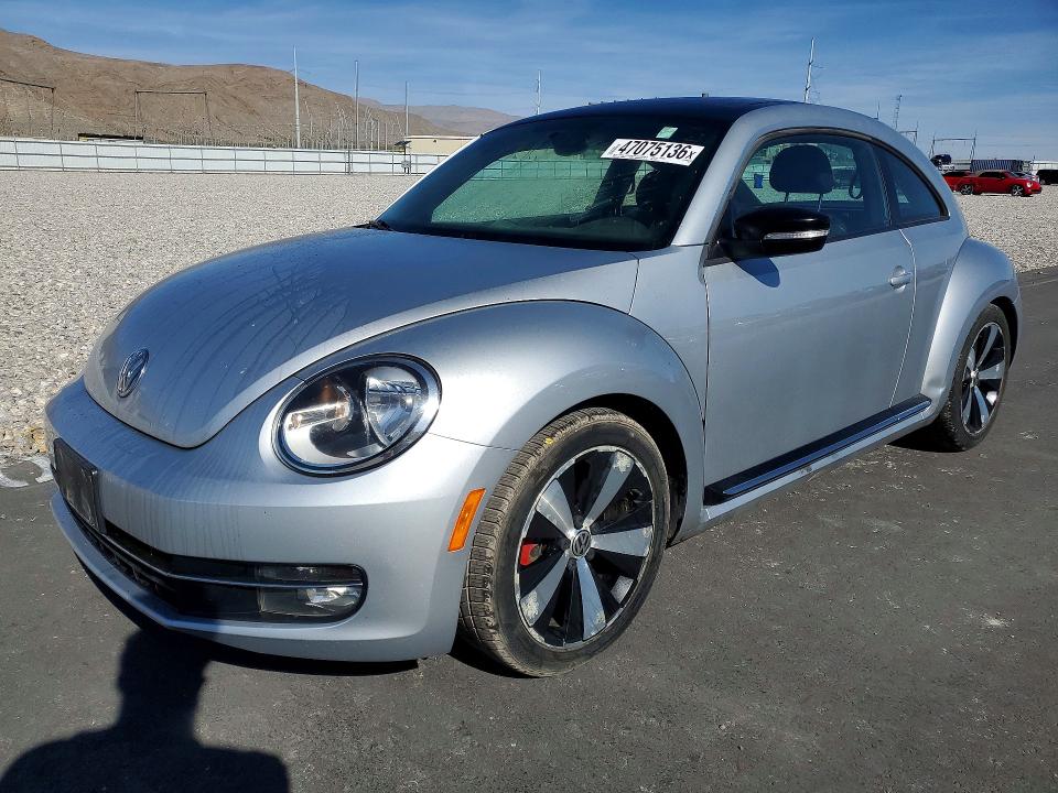 47075136 :رقم المزاد ، 3VWVA7AT0CM626019 vin ، 2012 Volkswagen Beetle مزاد بيع