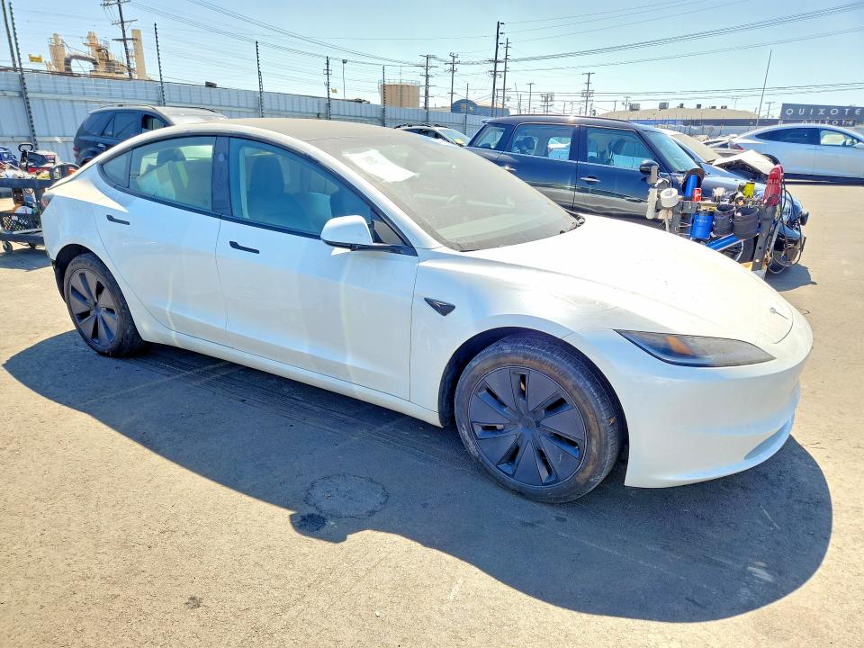 Продаж на аукціоні авто 2024 Tesla Model 3, vin: 5YJ3E1EA4RF729512, номер лоту: 46958746