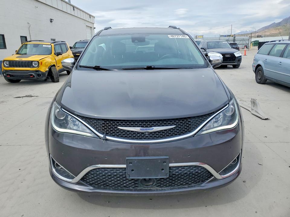 46737146 :رقم المزاد ، 2C4RC1GG5JR353302 vin ، 2018 Chrysler Pacifica مزاد بيع