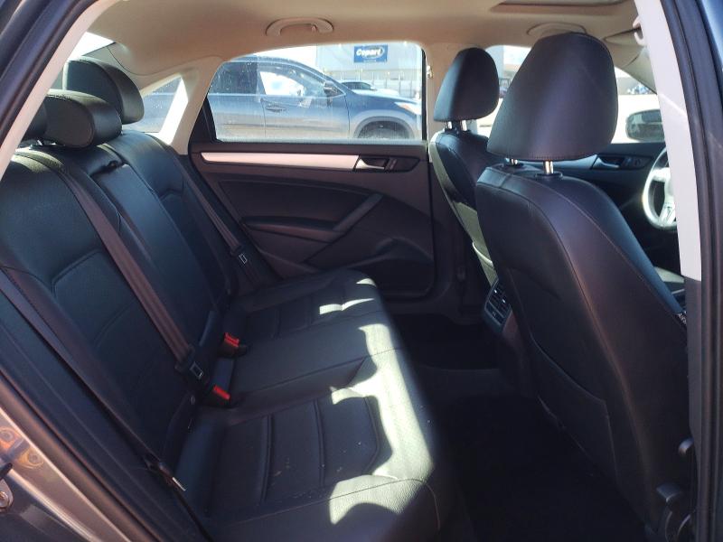 46232426 :رقم المزاد ، 1VWBP7A37DC008328 vin ، 2013 Volkswagen Passat مزاد بيع