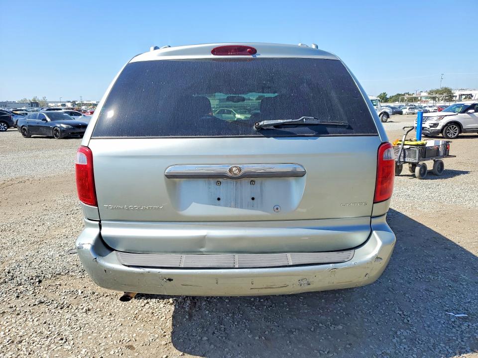 45848626 :رقم المزاد ، 2C8GP64L33R211137 vin ، 2003 Chrysler Town & Country مزاد بيع
