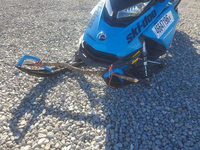 Продаж на аукціоні авто 2020 Ski-doo Summit 850, vin: 2BPSCFLK2LV000387, номер лоту: 46647196