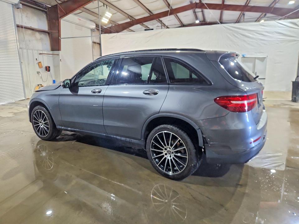 79801205 :رقم المزاد ، WDC0G4JB3JV101972 vin ، 2018 Mercedes-benz Glc مزاد بيع