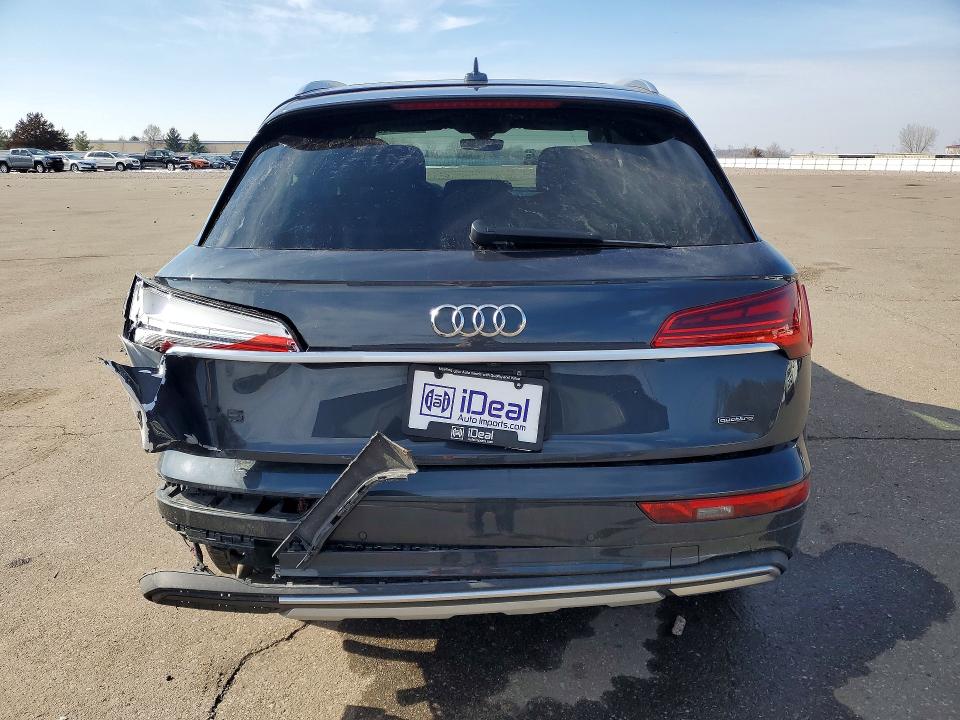 2021 Audi Q5 მანქანა იყიდება აუქციონზე, vin: WA1BAAFY5M2007605, აუქციონის ნომერი: 46766596