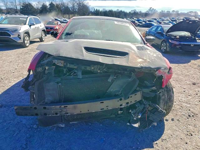 Продажа на аукционе авто 2015 Chrysler 300c, vin: 2C3CCAEG5FH792204, номер лота: 46358836