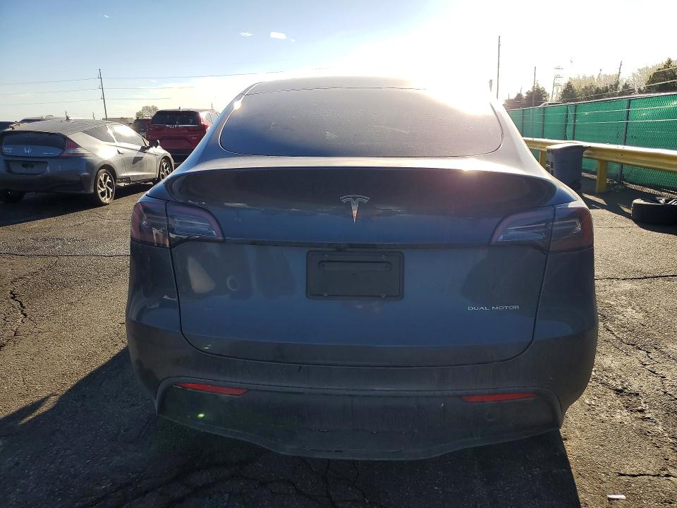 47653126 :رقم المزاد ، 7SAYGDEE3PF864985 vin ، 2023 Tesla Model Y مزاد بيع