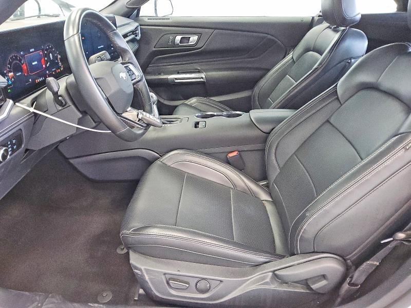 46012996 :رقم المزاد ، 1FAGP8UH4S5113423 vin ، 2025 Ford Mustang مزاد بيع