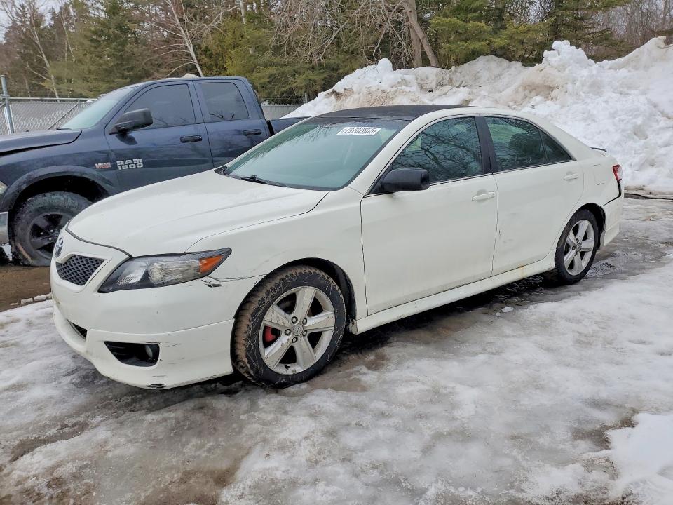 2010 Toyota Camry მანქანა იყიდება აუქციონზე, vin: 4T1BF3EK4AU534353, აუქციონის ნომერი: 79702865