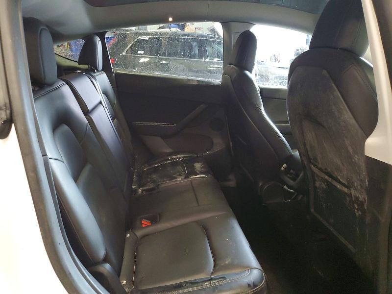 45522496 :رقم المزاد ، 5YJYGDEE0MF253725 vin ، 2021 Tesla Model Y مزاد بيع