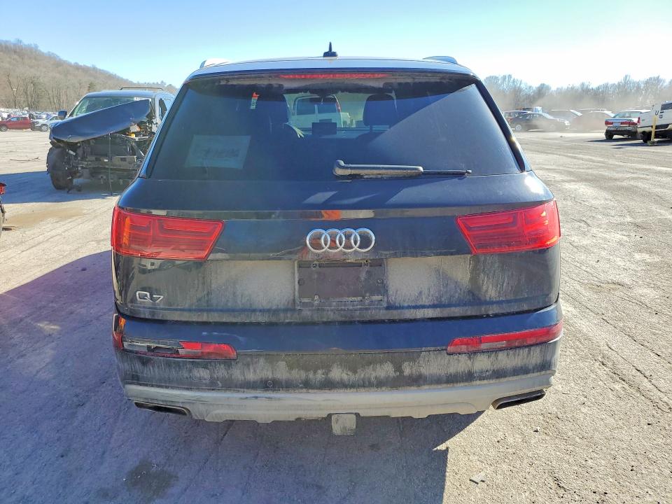 2019 Audi Q7 მანქანა იყიდება აუქციონზე, vin: WA1LHAF76KD027371, აუქციონის ნომერი: 45492526