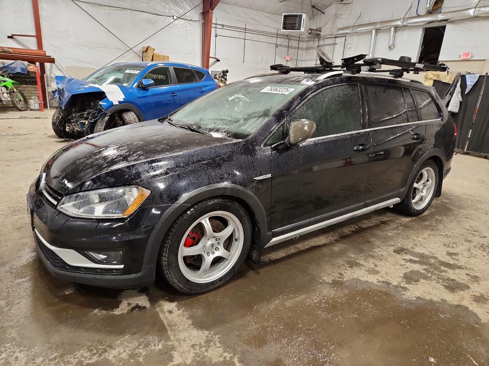 2017 Volkswagen Golf Alltrack მანქანა იყიდება აუქციონზე, vin: 3VWM17AU5HM523688, აუქციონის ნომერი: 79363225