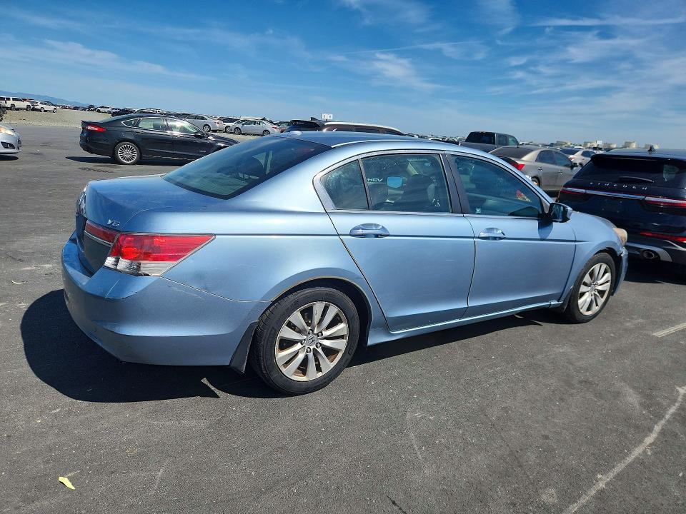 2012 Honda Accord მანქანა იყიდება აუქციონზე, vin: 1HGCP3F85CA006464, აუქციონის ნომერი: 47582376