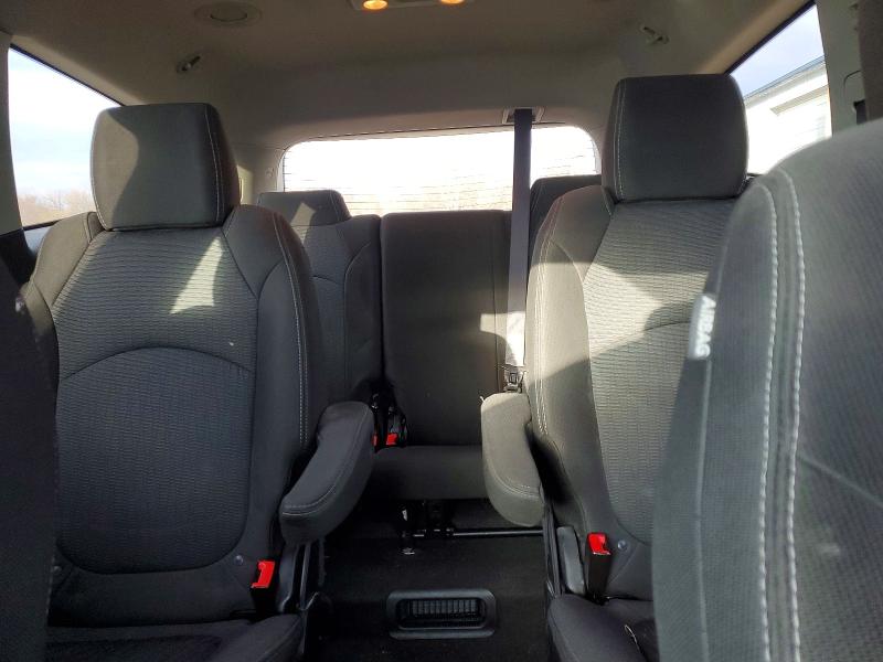 46512876 :رقم المزاد ، 1GNKRGKD5HJ125404 vin ، 2017 Chevrolet Traverse مزاد بيع
