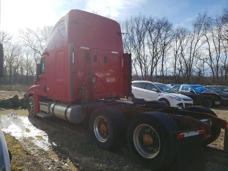 2011 Freightliner Cascadia მანქანა იყიდება აუქციონზე, vin: 1FUJGLDR6BLAV6676, აუქციონის ნომერი: 41733246