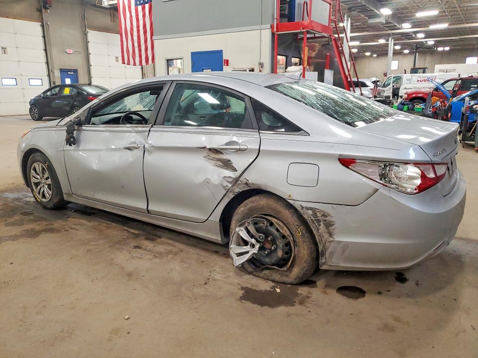 41778076 :رقم المزاد ، 5NPEB4AC1BH014981 vin ، 2011 Hyundai Sonata مزاد بيع