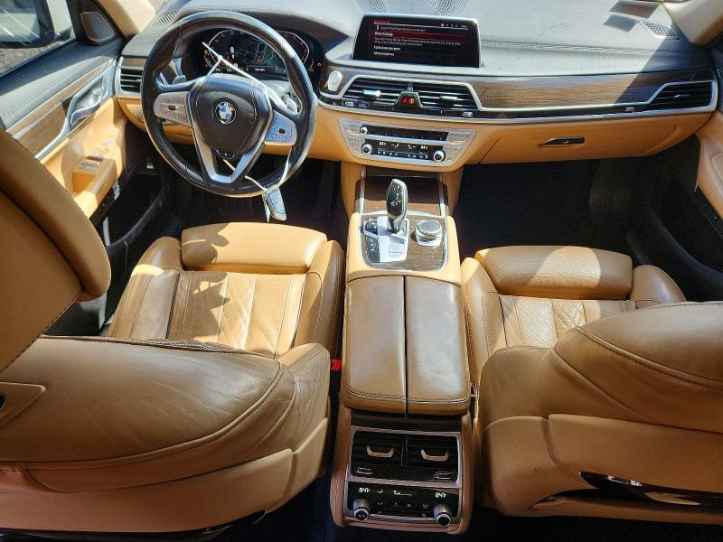 Продаж на аукціоні авто 2022 Bmw 740, vin: WBA7T2C00NCH62750, номер лоту: 45701916