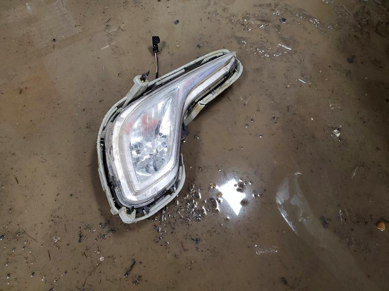 79799015 :رقم المزاد ، KMHCU5AE7DU122227 vin ، 2013 Hyundai Accent مزاد بيع