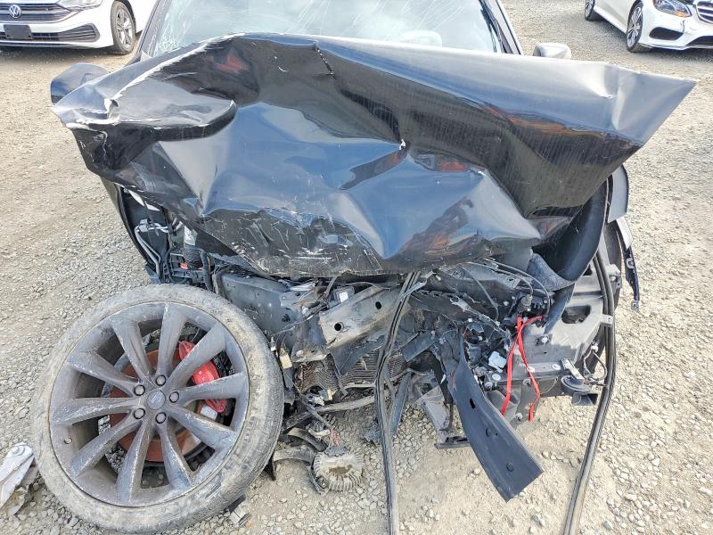Продажа на аукционе авто 2018 Tesla Model X, vin: 5YJXCBE49JF142945, номер лота: 46189786