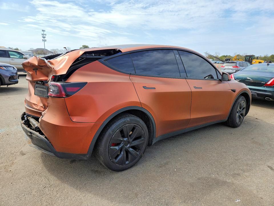 Продажа на аукционе авто 2023 Tesla Model Y, vin: 7SAYGDEE3PF668321, номер лота: 47792016