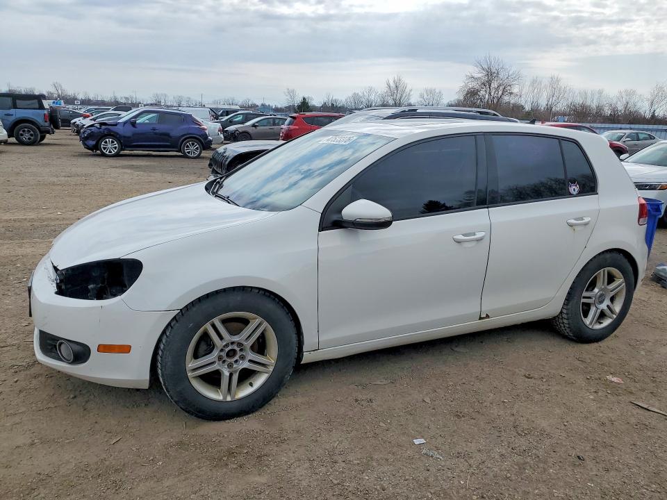 47523376 :رقم المزاد ، WVWNM7AJ7DW138308 vin ، 2013 Volkswagen Golf مزاد بيع