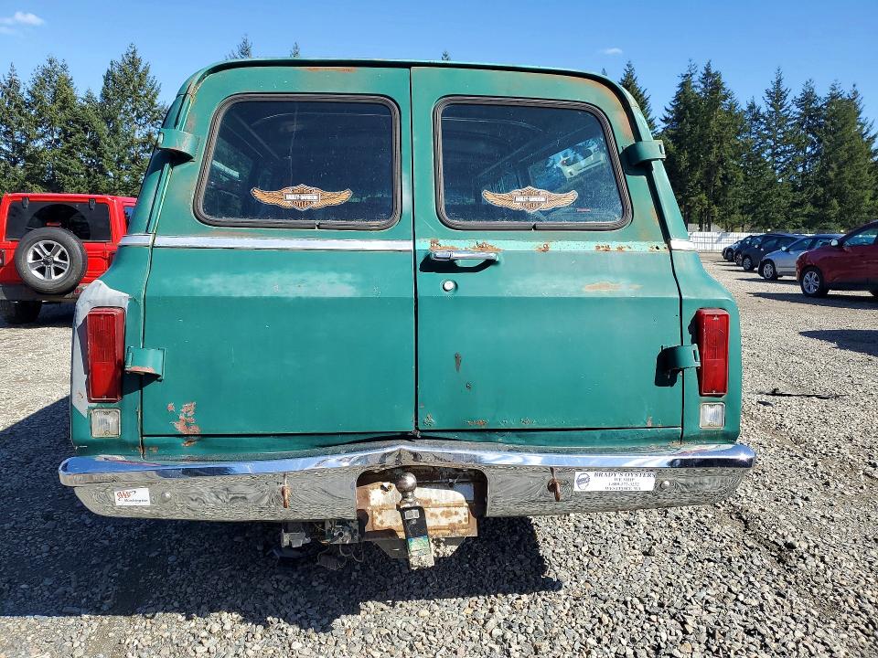 1971 Chev C20 Suburban Custom Delux მანქანა იყიდება აუქციონზე, vin: CE261Z608733, აუქციონის ნომერი: 46375576
