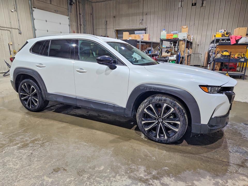47100916 :رقم المزاد ، 7MMVABEM5SN378475 vin ، 2025 Mazda Cx-50 مزاد بيع