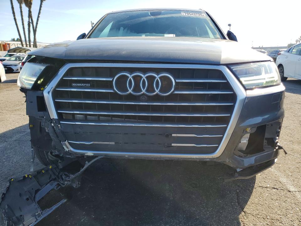 Продажа на аукционе авто 2019 Audi Q7, vin: WA1LHAF74KD035520, номер лота: 79543735