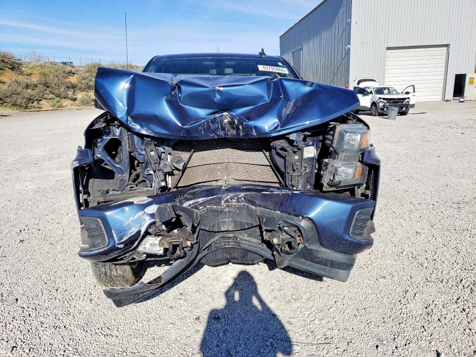 Auction sale of the 2021 Chevrolet Silverado, vin: 1GCUYBEF0MZ105058, lot number: 45795866