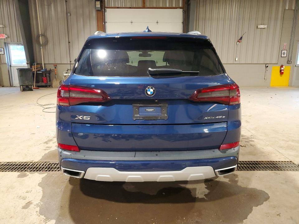 46843866 :رقم المزاد ، 5UXTA6C09M9F40944 vin ، 2021 Bmw X5 مزاد بيع