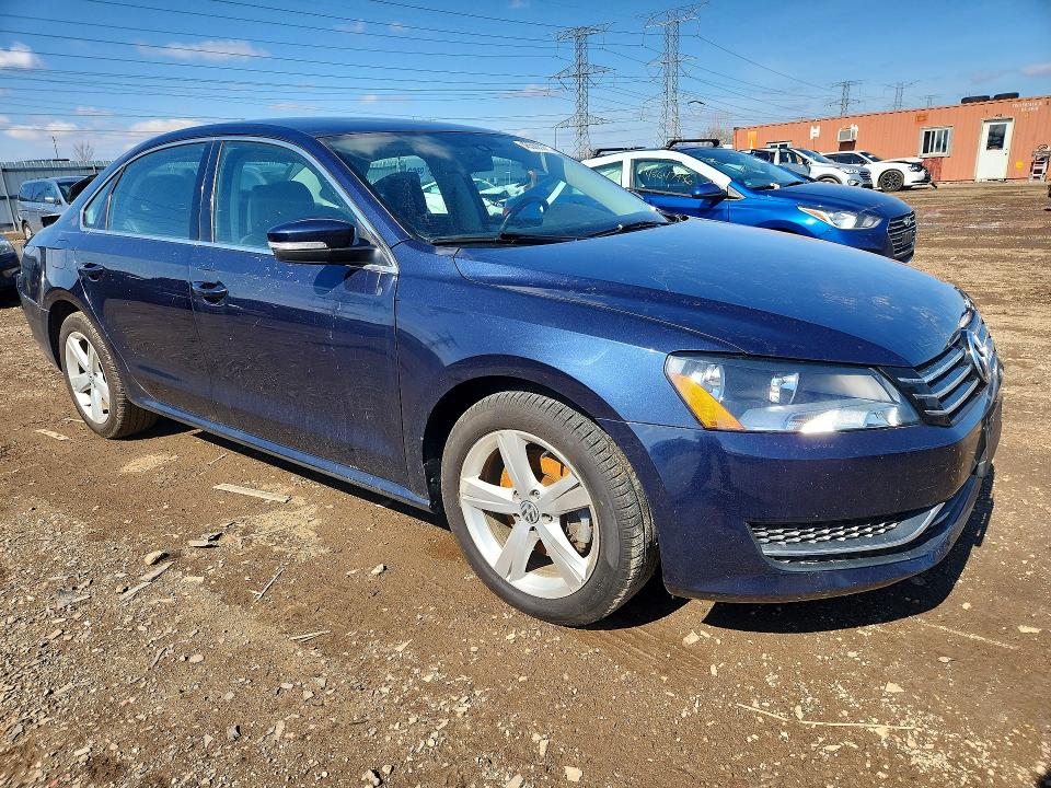 Продажа на аукционе авто 2013 Volkswagen Passat, vin: 1VWBH7A38DC136591, номер лота: 45588536