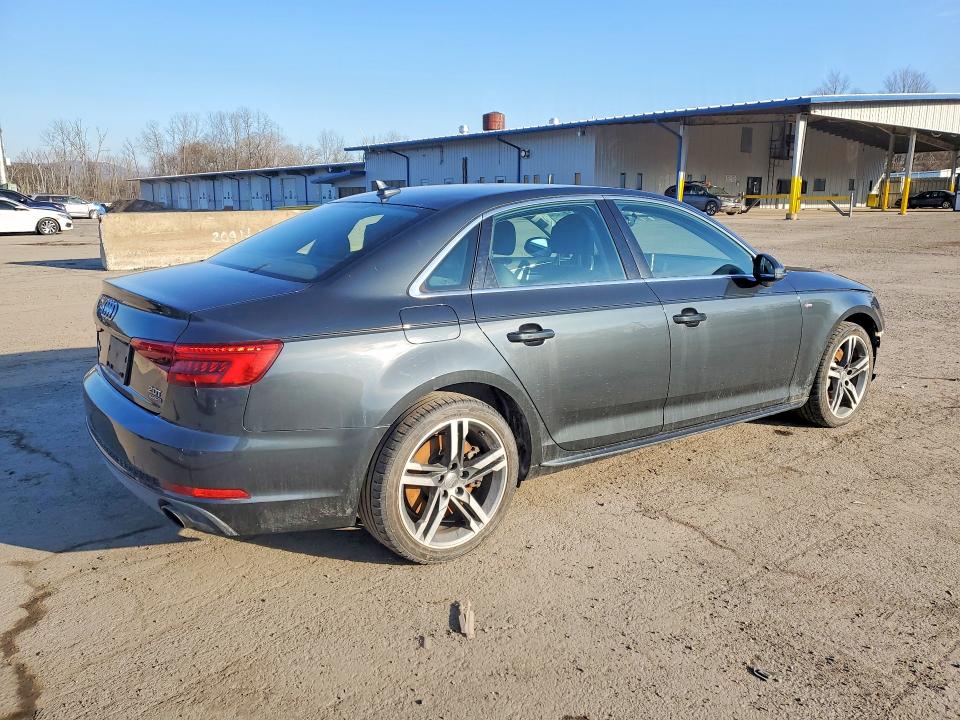 46649546 :رقم المزاد ، WAUPNAF45HN058777 vin ، 2017 Audi A4 مزاد بيع