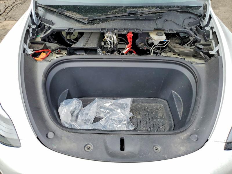 2024 Tesla Model Y მანქანა იყიდება აუქციონზე, vin: 7SAYGAEE6RF191837, აუქციონის ნომერი: 46175076