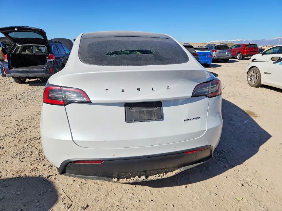 2020 Tesla Model Y მანქანა იყიდება აუქციონზე, vin: 5YJYGDEE5LF059027, აუქციონის ნომერი: 46207016