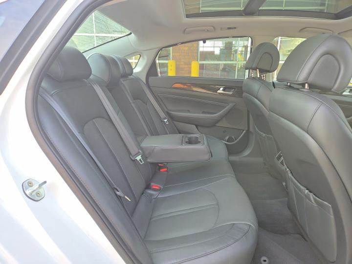 Продажа на аукционе авто 2017 Hyundai Sonata, vin: 5NPE34AF7HH5046, номер лота: 45995966
