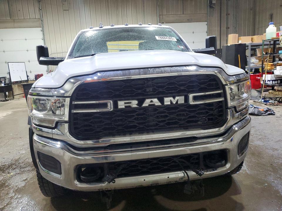 78884385 :رقم المزاد ، 3C7WRNEL8MG699222 vin ، 2021 Ram 5500 مزاد بيع