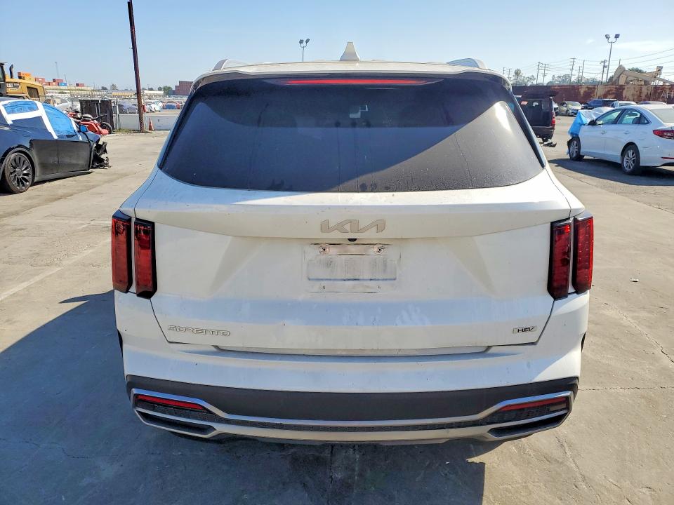 46934676 :رقم المزاد ، KNDRH4LG1P5198858 vin ، 2023 Kia Sorento Hybrid مزاد بيع