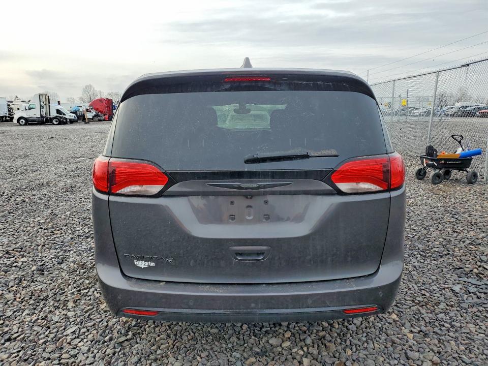 2020 Chrysler Pacifica მანქანა იყიდება აუქციონზე, vin: 2C4RC1FG3LR223748, აუქციონის ნომერი: 46921146