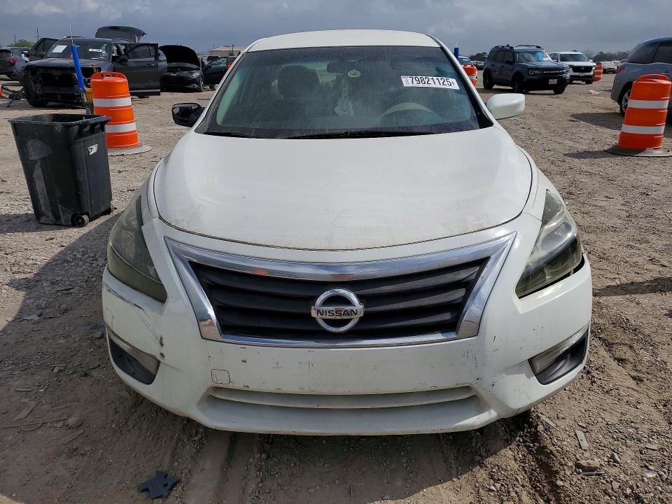 79821125 :رقم المزاد ، 1N4AL3AP7FC456597 vin ، 2015 Nissan Altima مزاد بيع